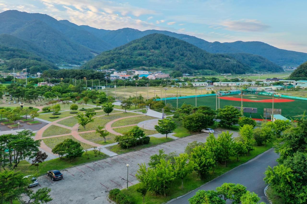Namhae Sports Park Hotel Exterior photo